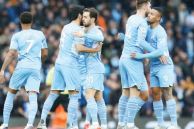 سيتي لتجنب السقوط مجدداً في فخ ليدز بالدوري الانجليزي